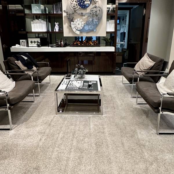 Traitement de moquette haut de gamme dans une boutique de montres en plein cœur de Strasbourg