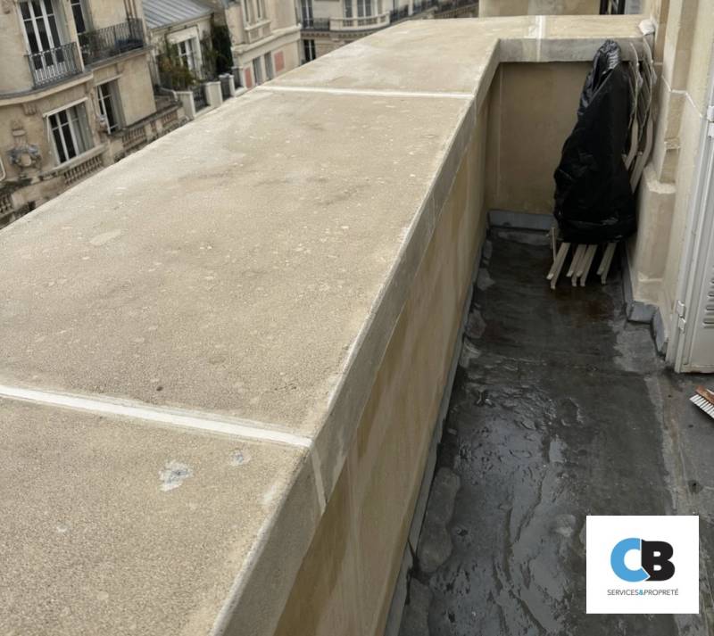 Traitement de la pierre sur la terrasse 